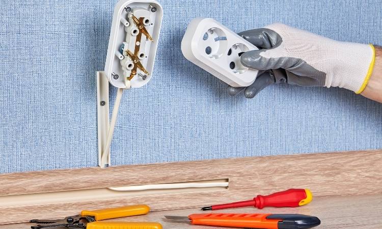 install a wall plug