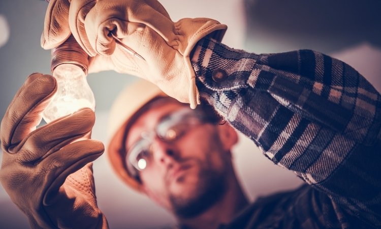 Fix Flickering Lights