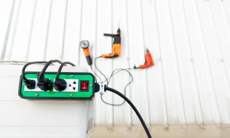How to Use Extension Cords