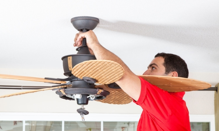 Repair a Broken Ceiling Fan