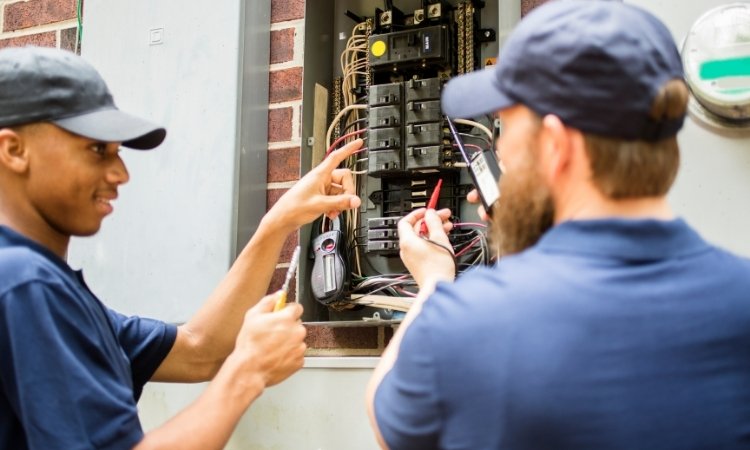 Commercial Electrician Services in Singapore