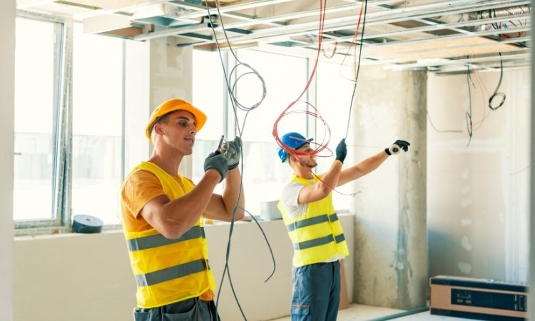 Commercial Electrician Services