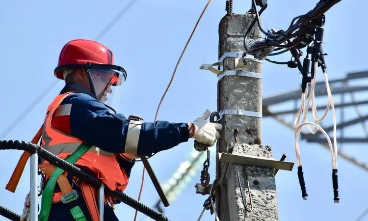Role of Commercial Electricians